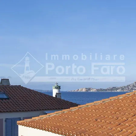 27 Centro - Trilocale Fronte Spiaggia E Vista Mare Porto Faro Appartement *