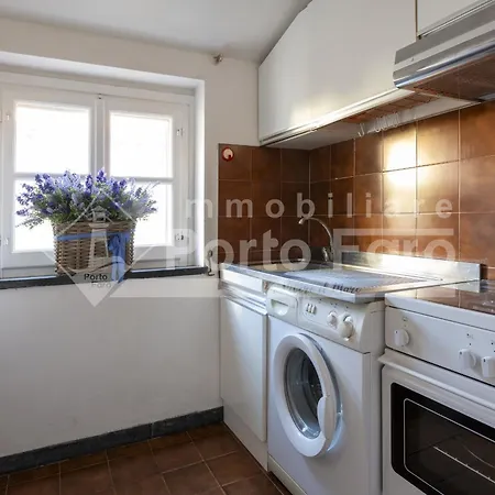 Apartament 27 Centro - Trilocale Fronte E Vista Mare Porto Faro