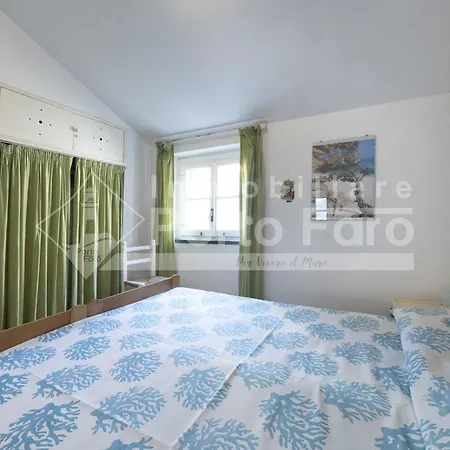 27 Centro - Trilocale Fronte Spiaggia E Vista Mare Porto Faro